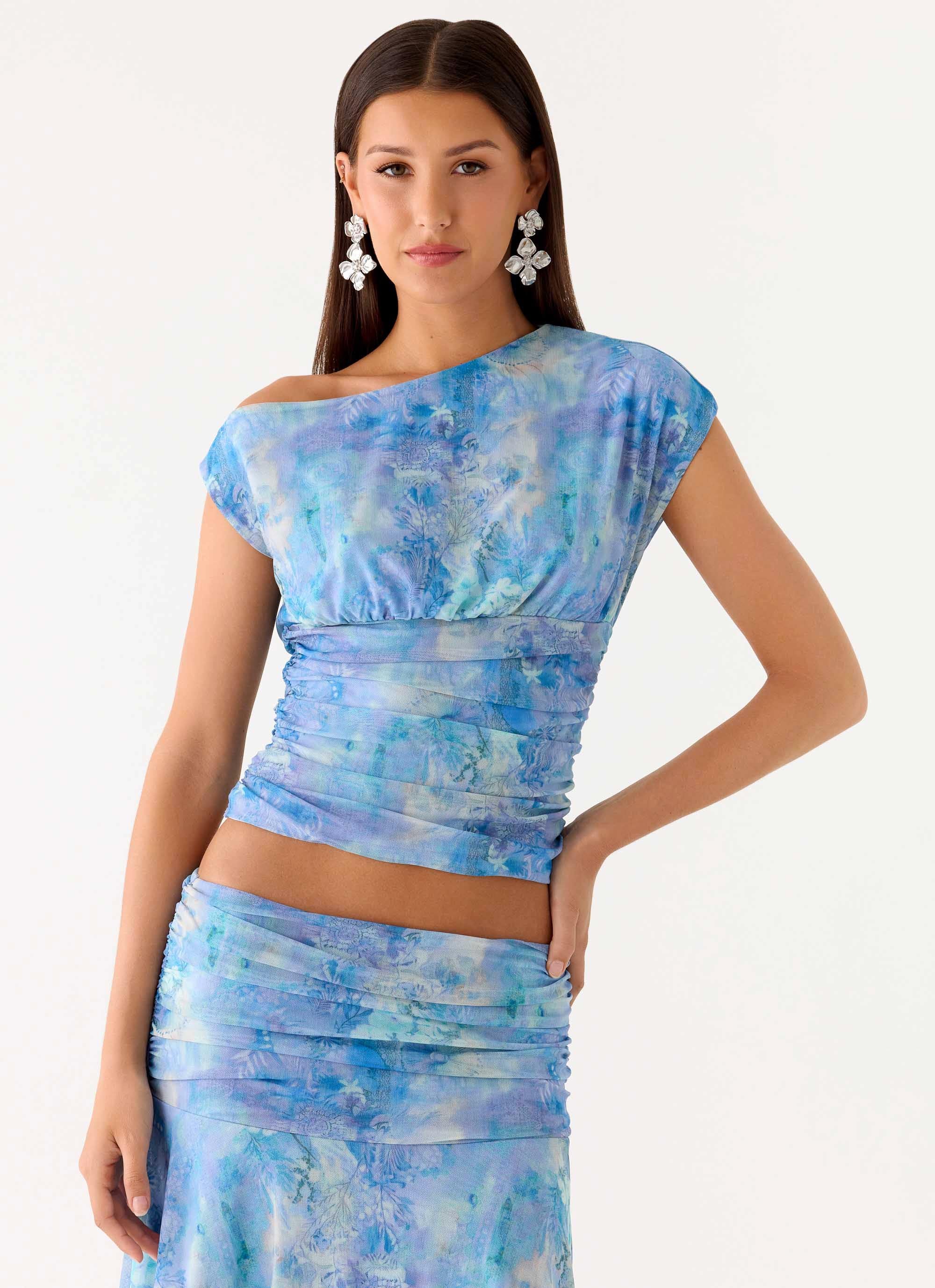 Liana Asymmetrical Top - Aqua Paisley