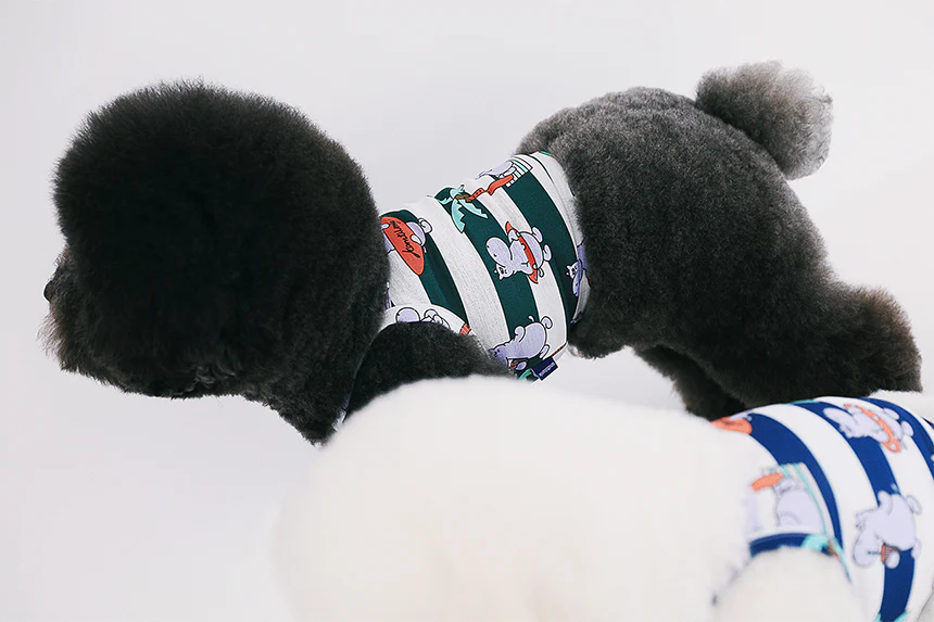 ALOHA HIPPO CROP TEE . EMERALD GREEN