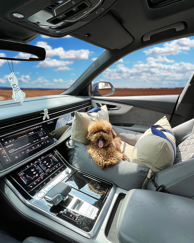 VOYAGE CAR COMFORT SEAT . INDIGO WOODS