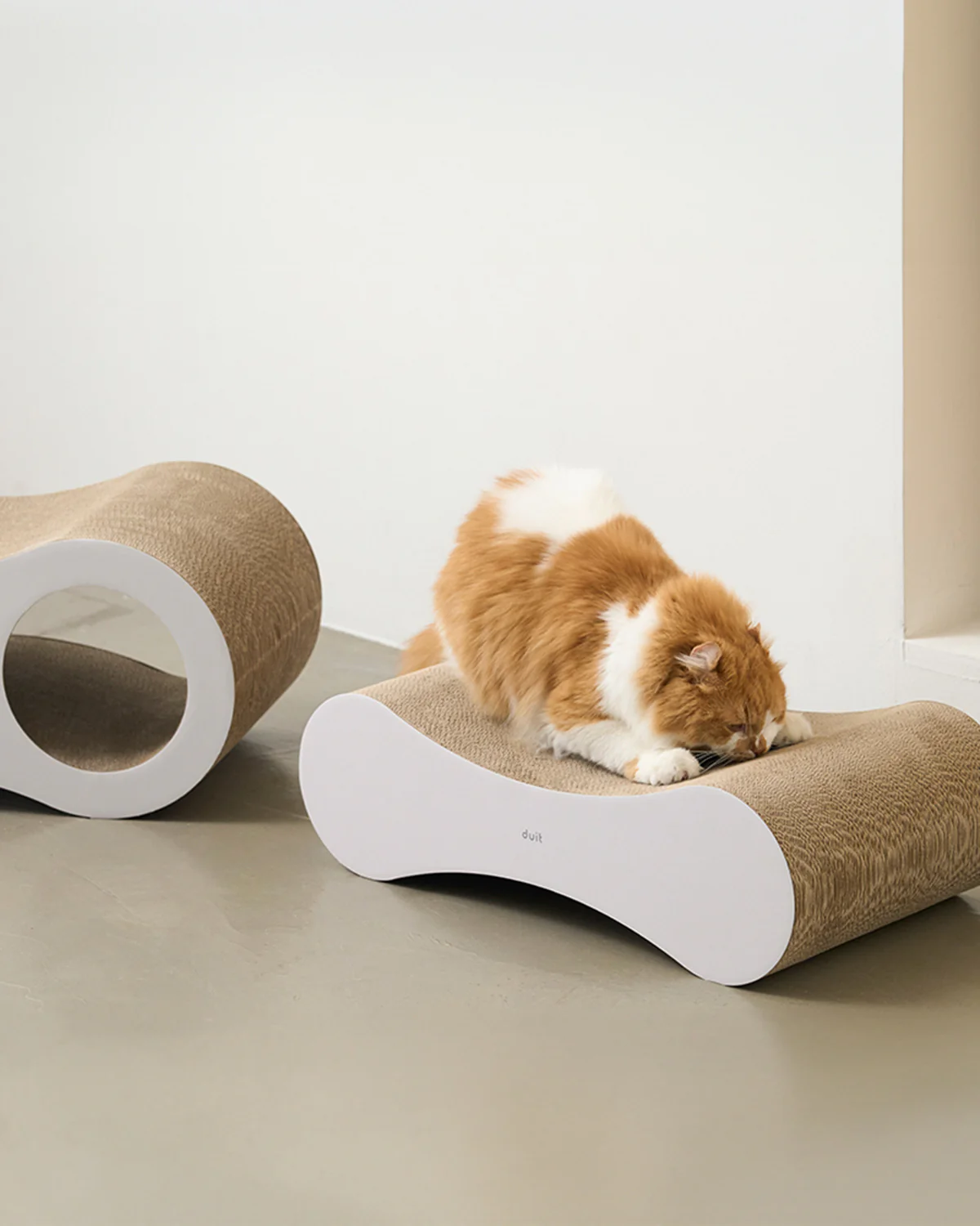 PEANUT CAT SCRATCHER BOARD