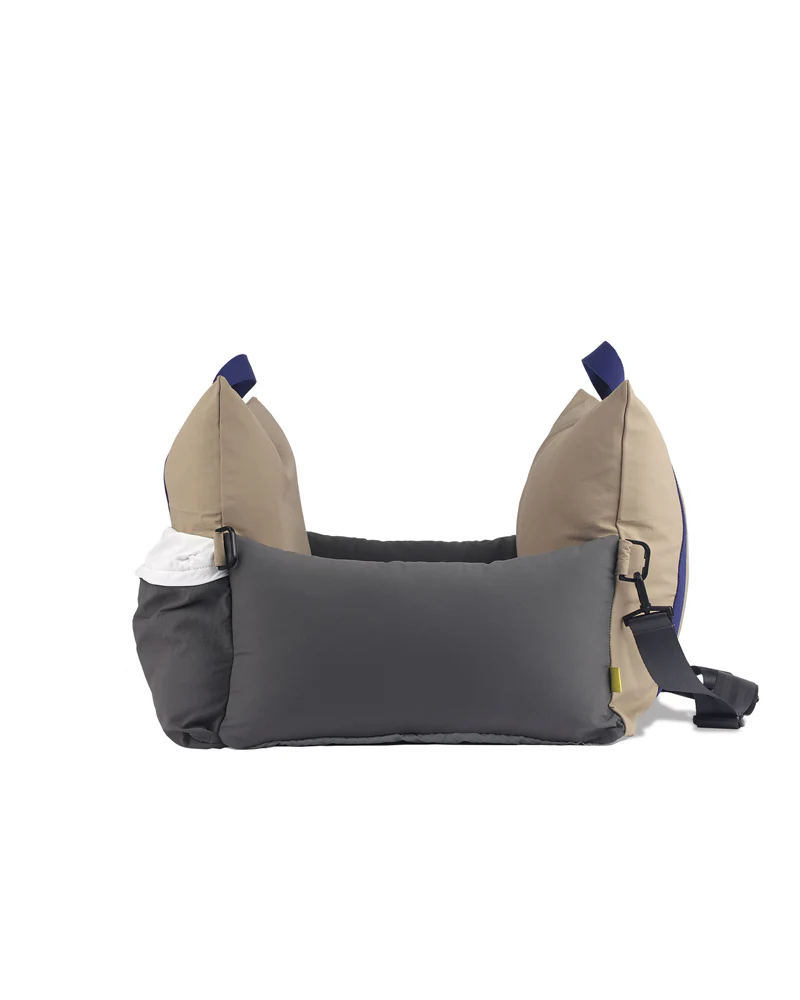 VOYAGE CAR COMFORT SEAT . INDIGO WOODS