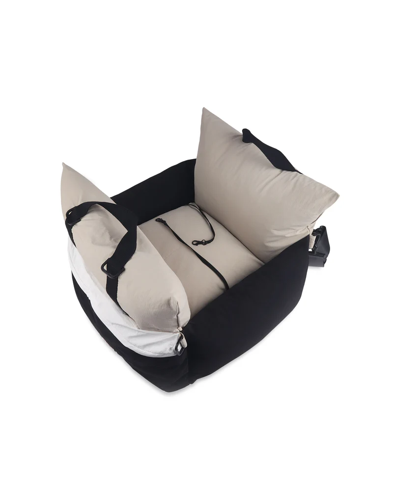 VOYAGE CAR COMFORT SEAT . MILKY BLACK