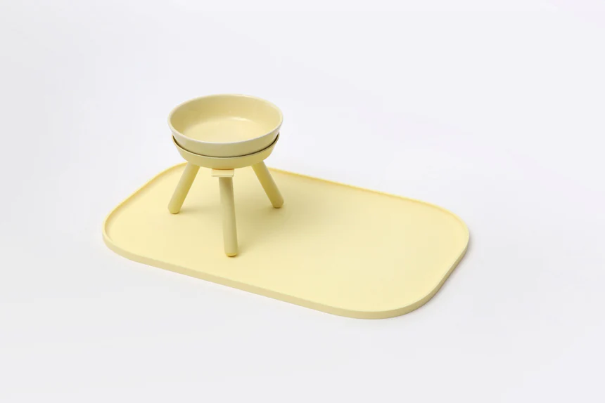 OREO ELEVATED PET FEEDER TABLE . LEMON YELLOW . TALL