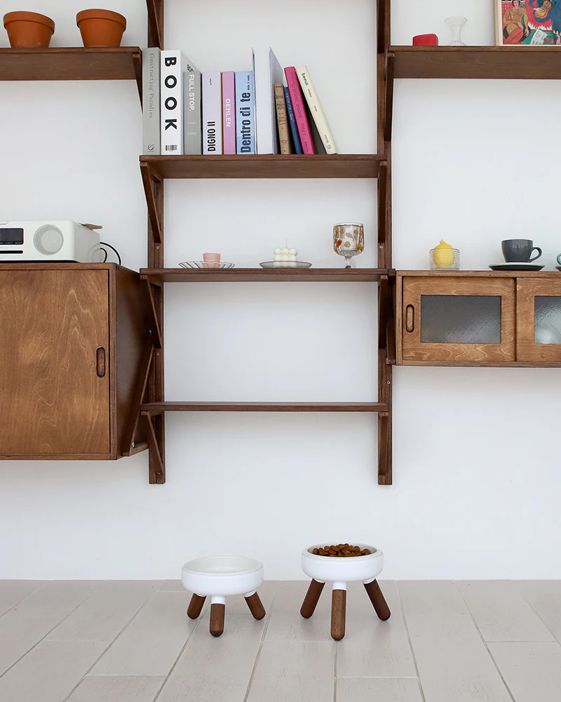 Oreo Elevated Pet Table Wood . Walnut . Tall