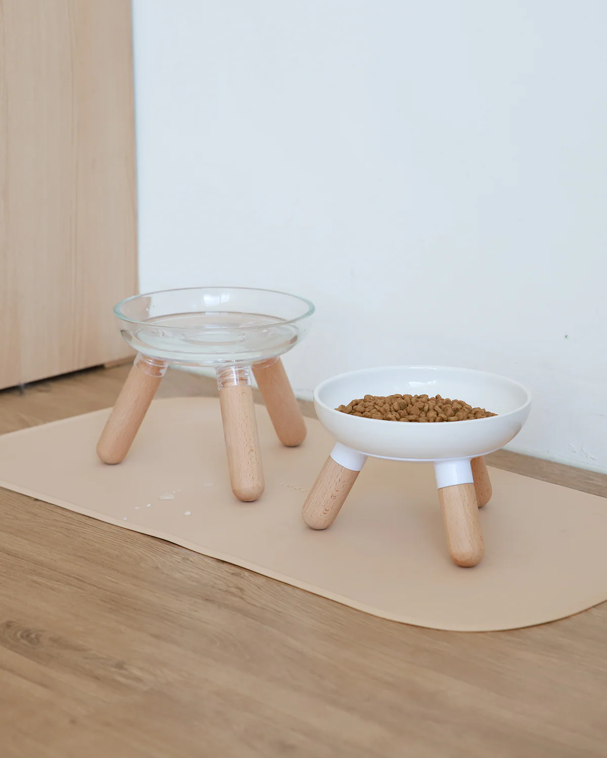 Oreo Ceramic Elevated Pet Wood Table . Short