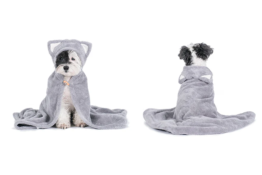 Animal hood towel . cat