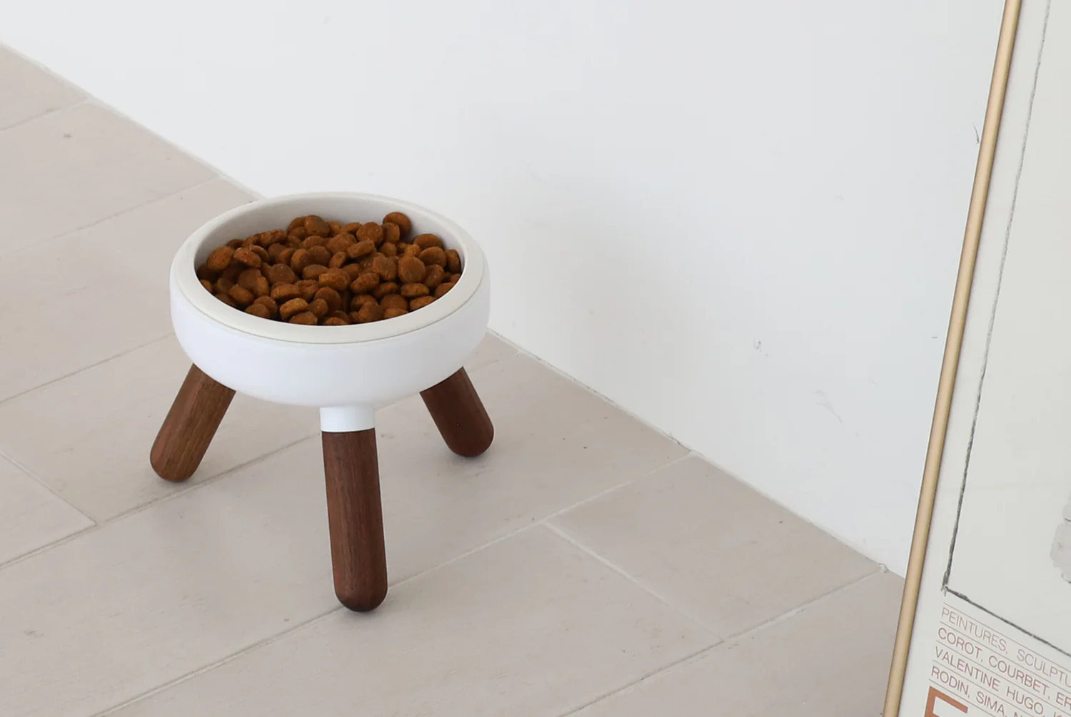 Oreo Elevated Pet Table Wood . Walnut . Tall