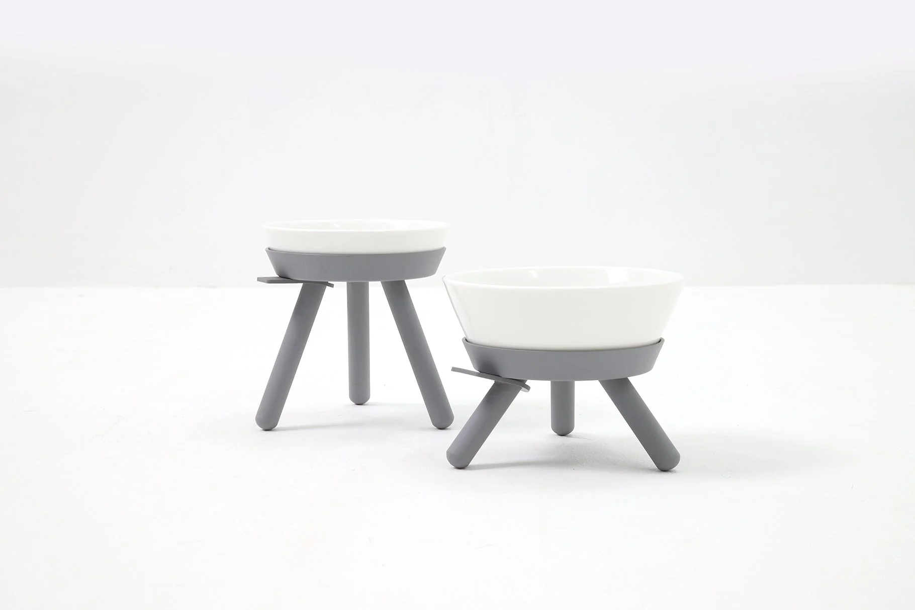 SAMPLE Oreo Table . Gray . Tall