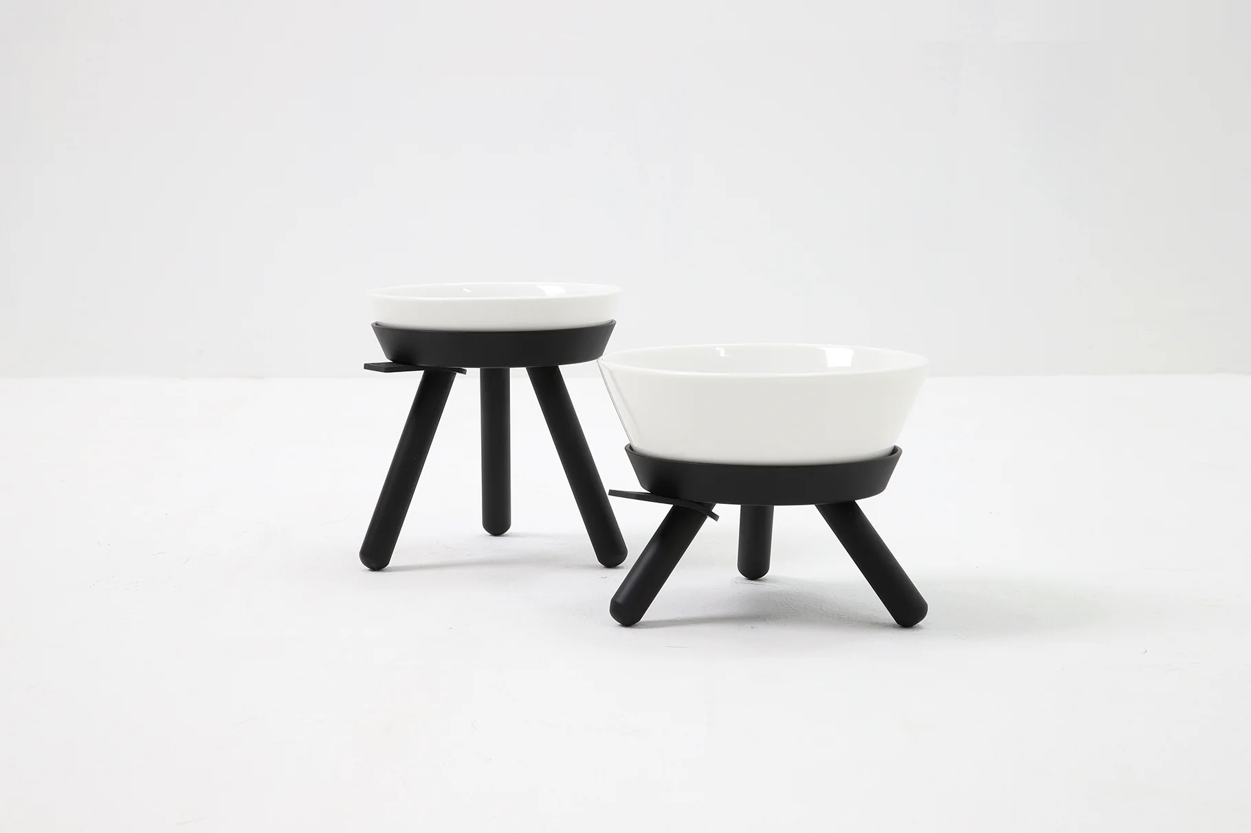 Oreo Elevated Pet Feeder Table . Black & White . Tall