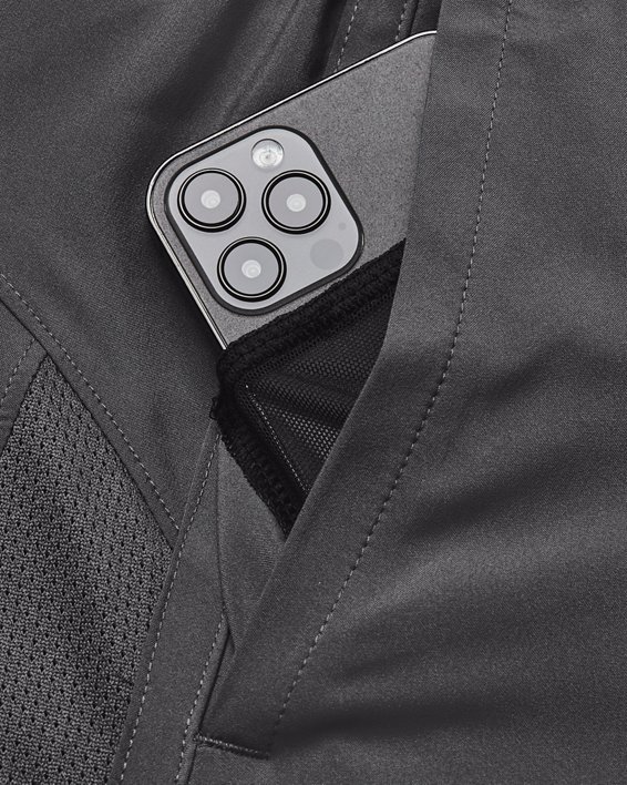 UA Launch Men's 18 cm Shorts