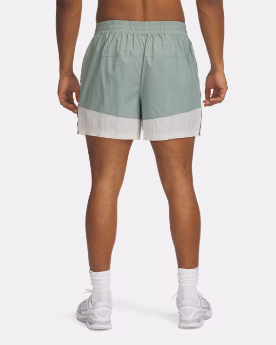 UA Terrace96 Woven Men's 13 cm Shorts