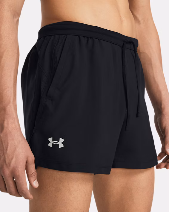 UA Launch Men's 13 cm Shorts