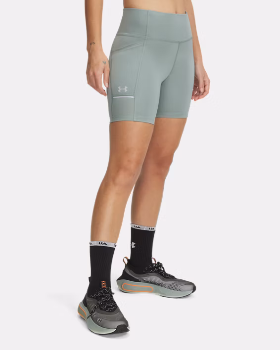 UA Launch Women's 15 cm Shorts