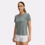 UA Launch Camo Women's Short Sleeve