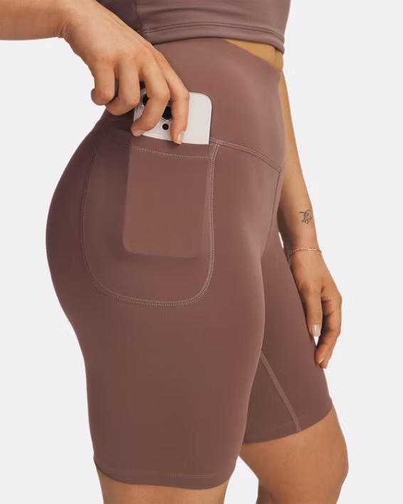 UA Motion Women's 20 cm Bike Shorts