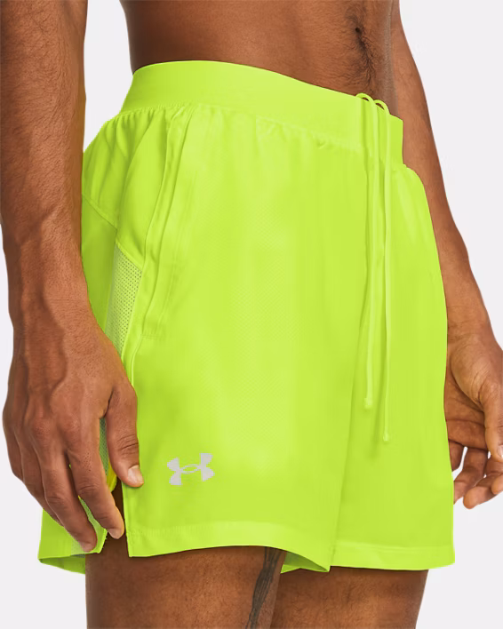 UA Launch Men's 13 cm Shorts