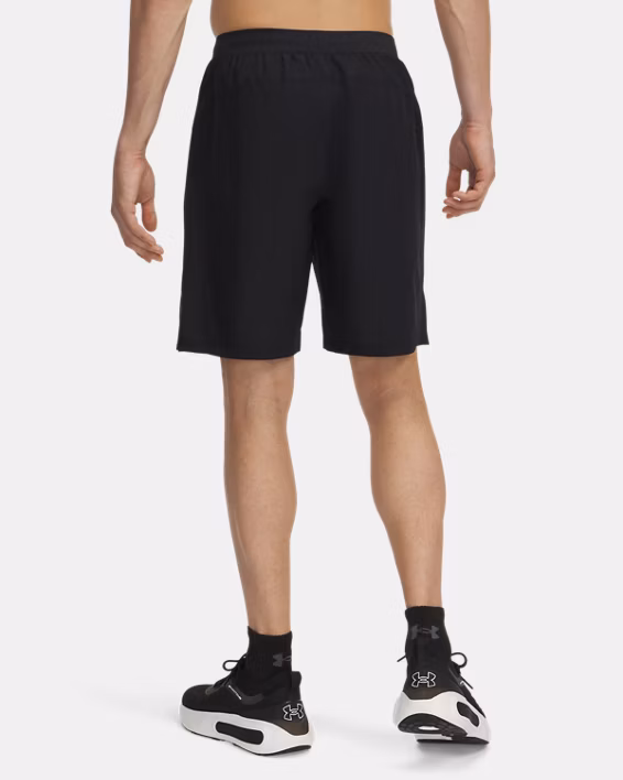 UA Launch Men's 23 cm Shorts