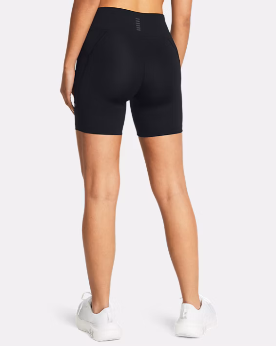 UA Launch Women's 15 cm Shorts