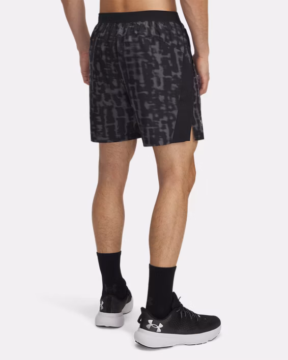 UA Launch Men's 18 cm Shorts