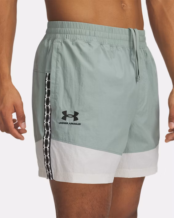 UA Terrace96 Woven Men's 13 cm Shorts
