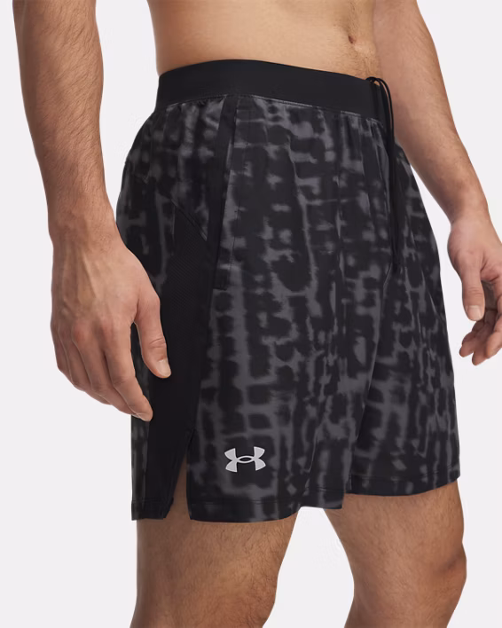 UA Launch Men's 18 cm Shorts