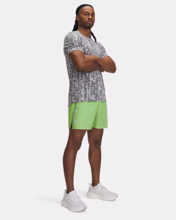 UA Launch Men's 13 cm Shorts