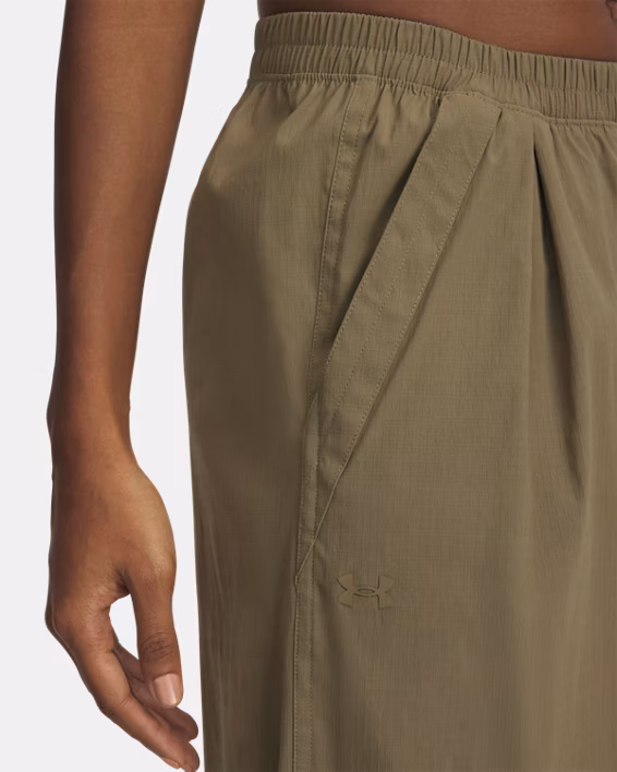 UA Unstoppable Woven Women's Parachute Pants