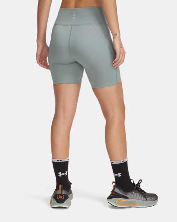 UA Launch Women's 15 cm Shorts