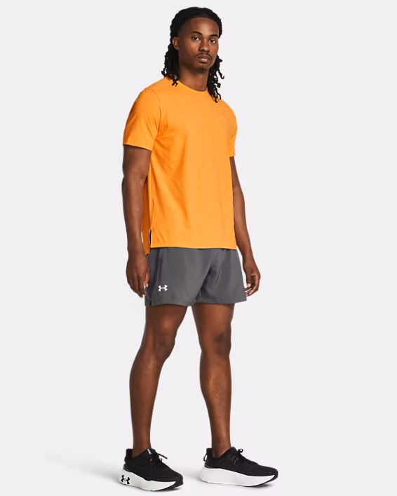 UA Launch Men's 13 cm Shorts