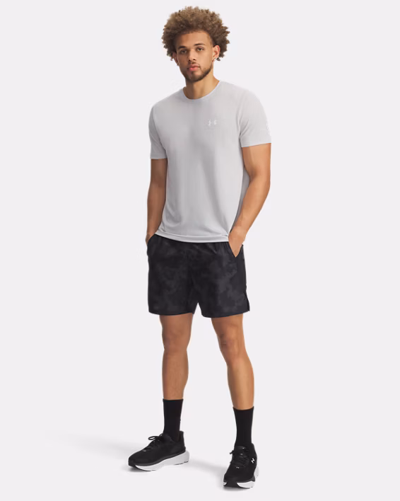 UA Launch Men's 18 cm Shorts