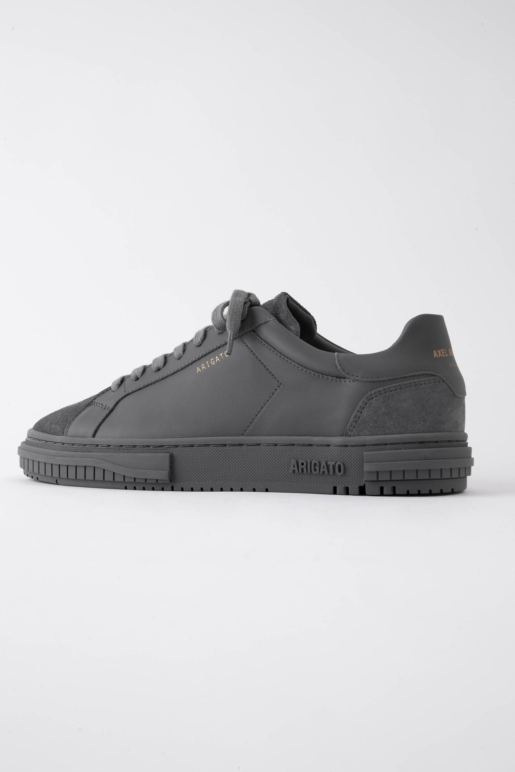 Atlas Sneaker