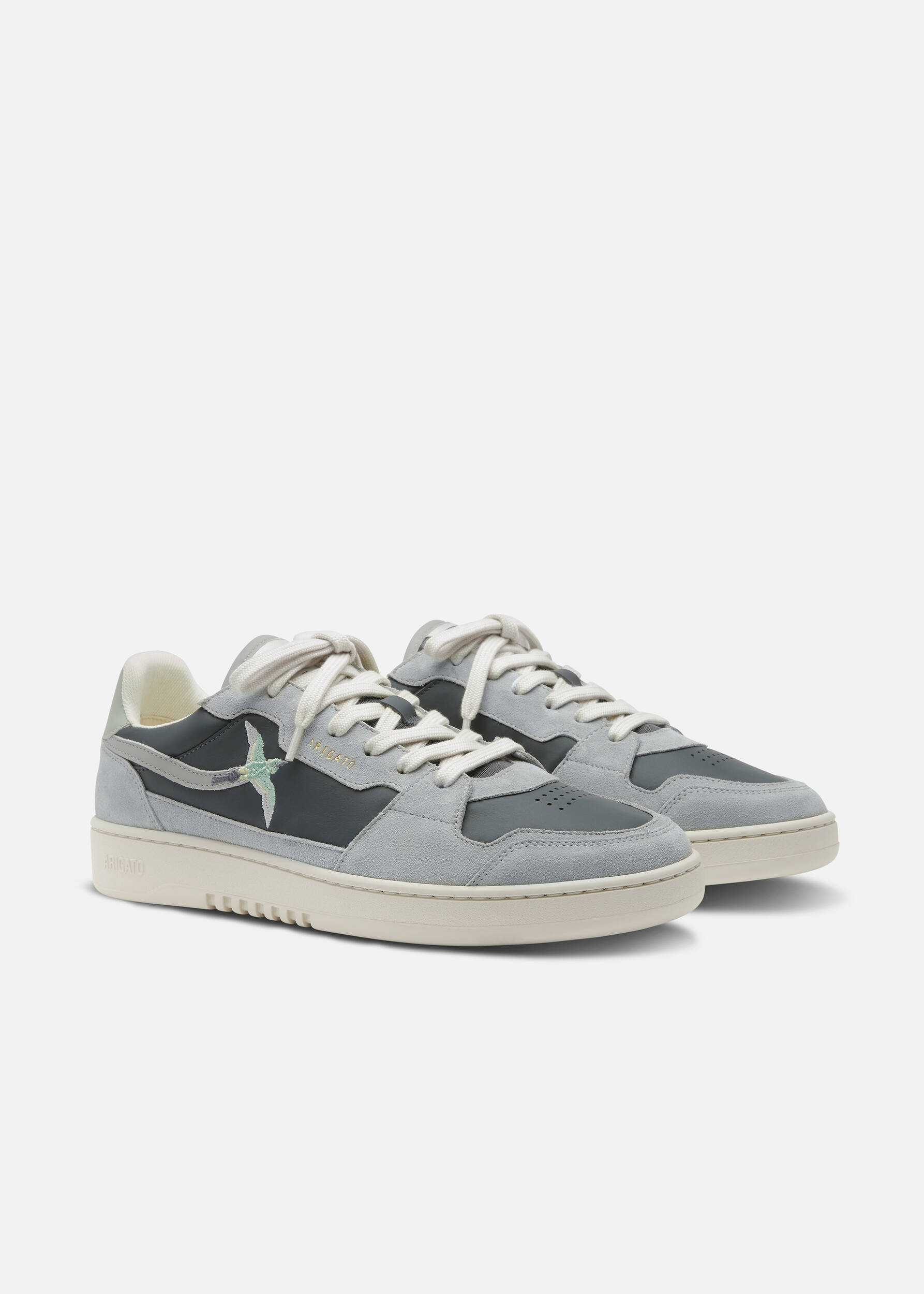 Dice Lo Bee Bird Sneaker