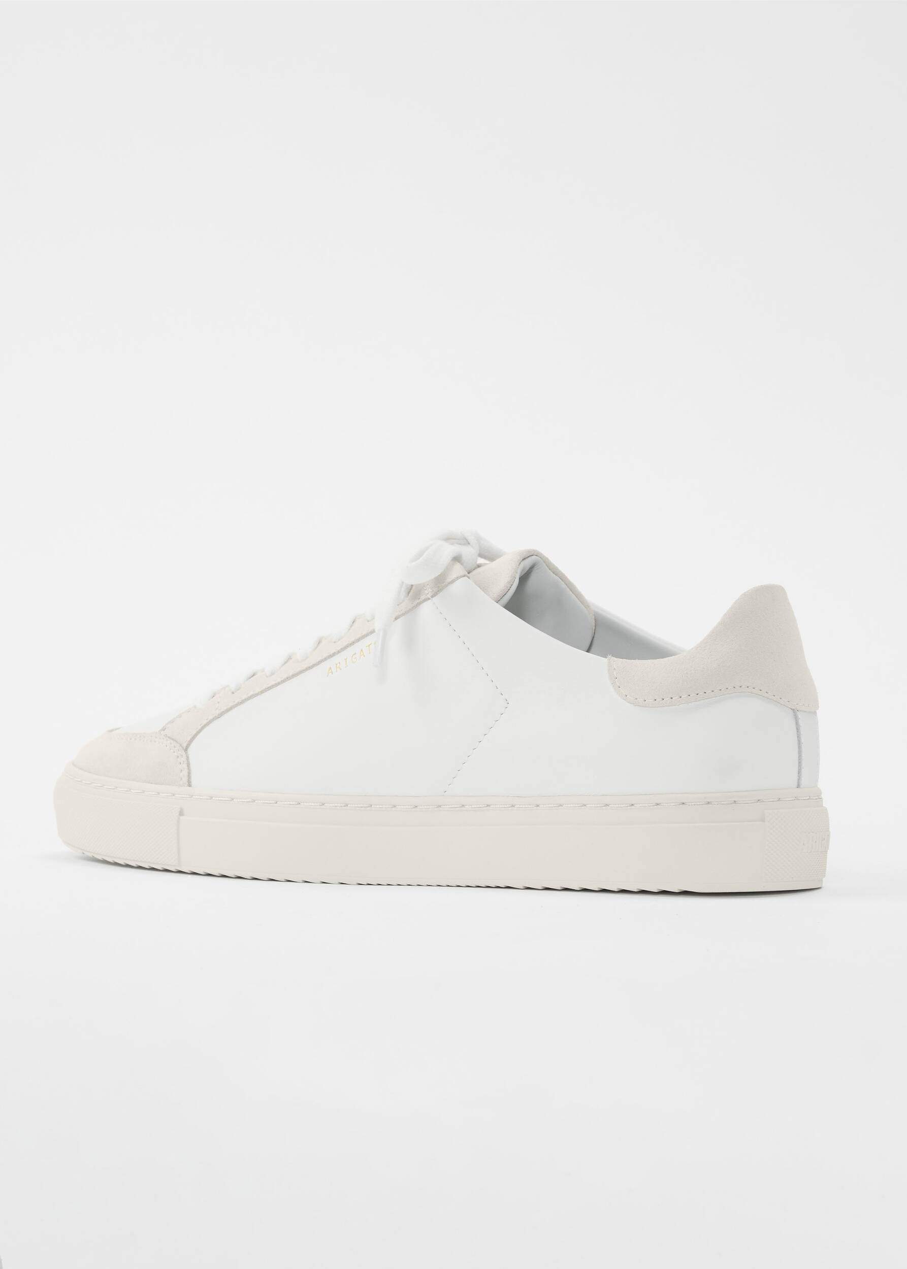 Clean 90 Triple Sneaker