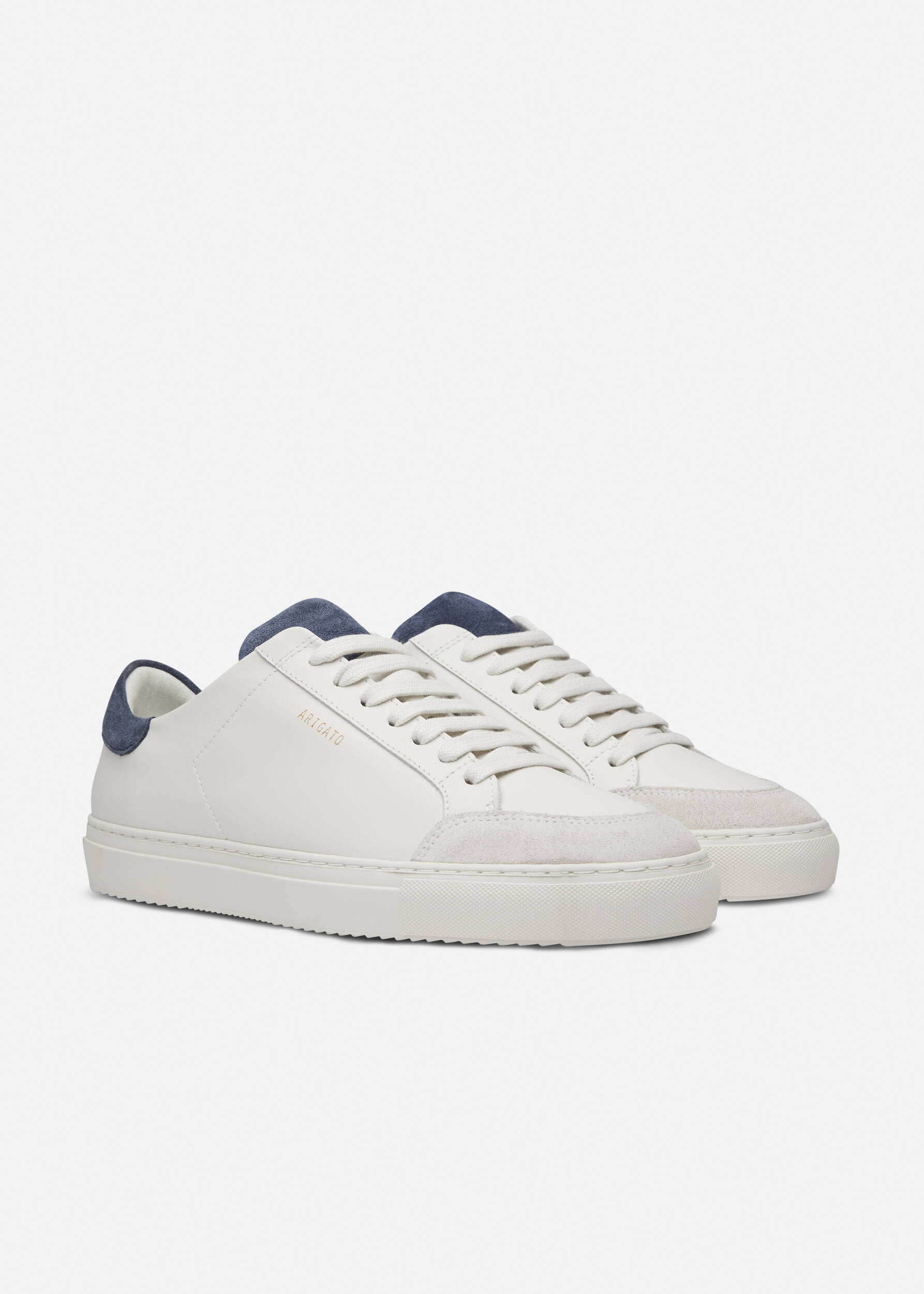 Clean 90 Triple Sneaker