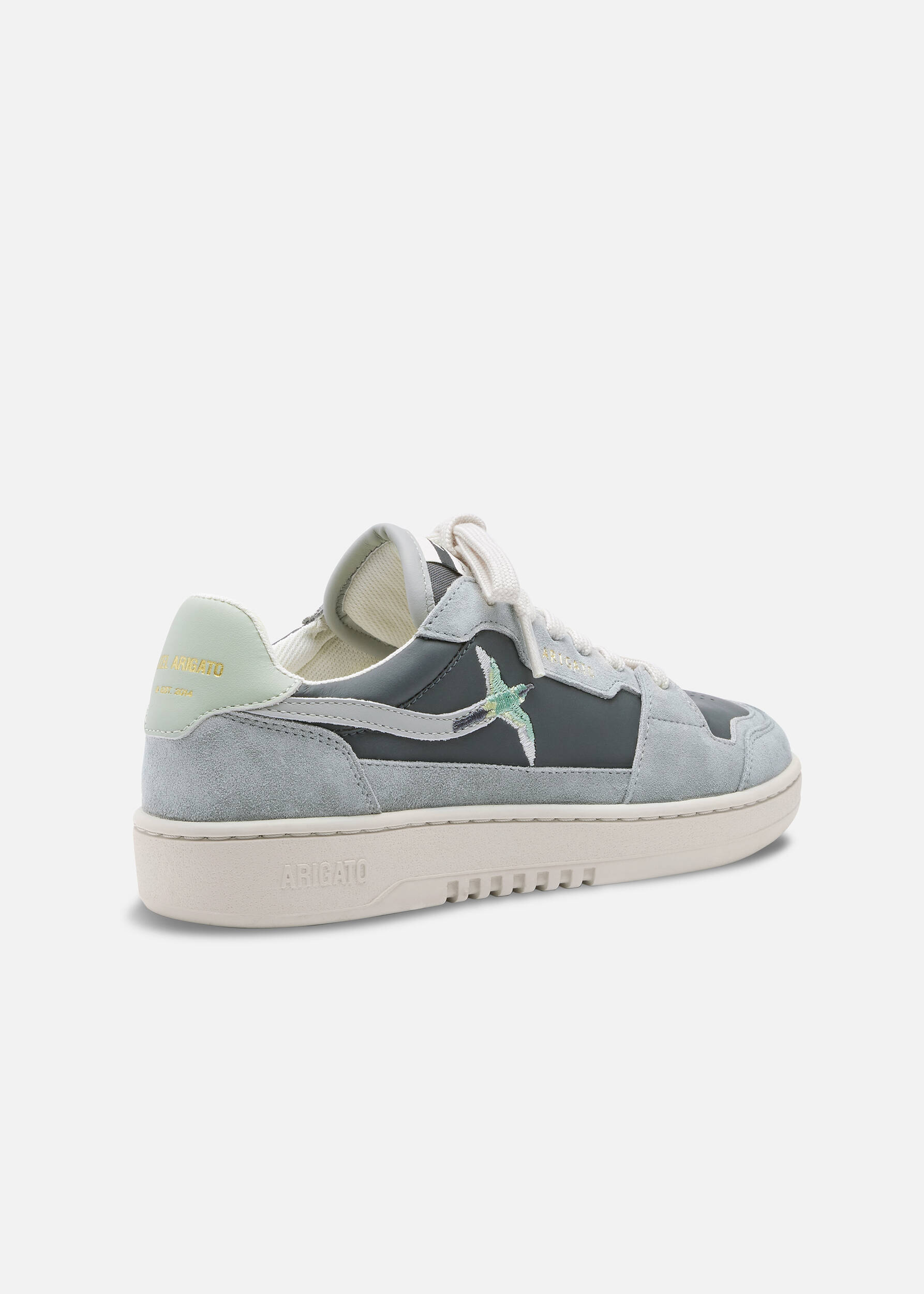 Dice Lo Bee Bird Sneaker