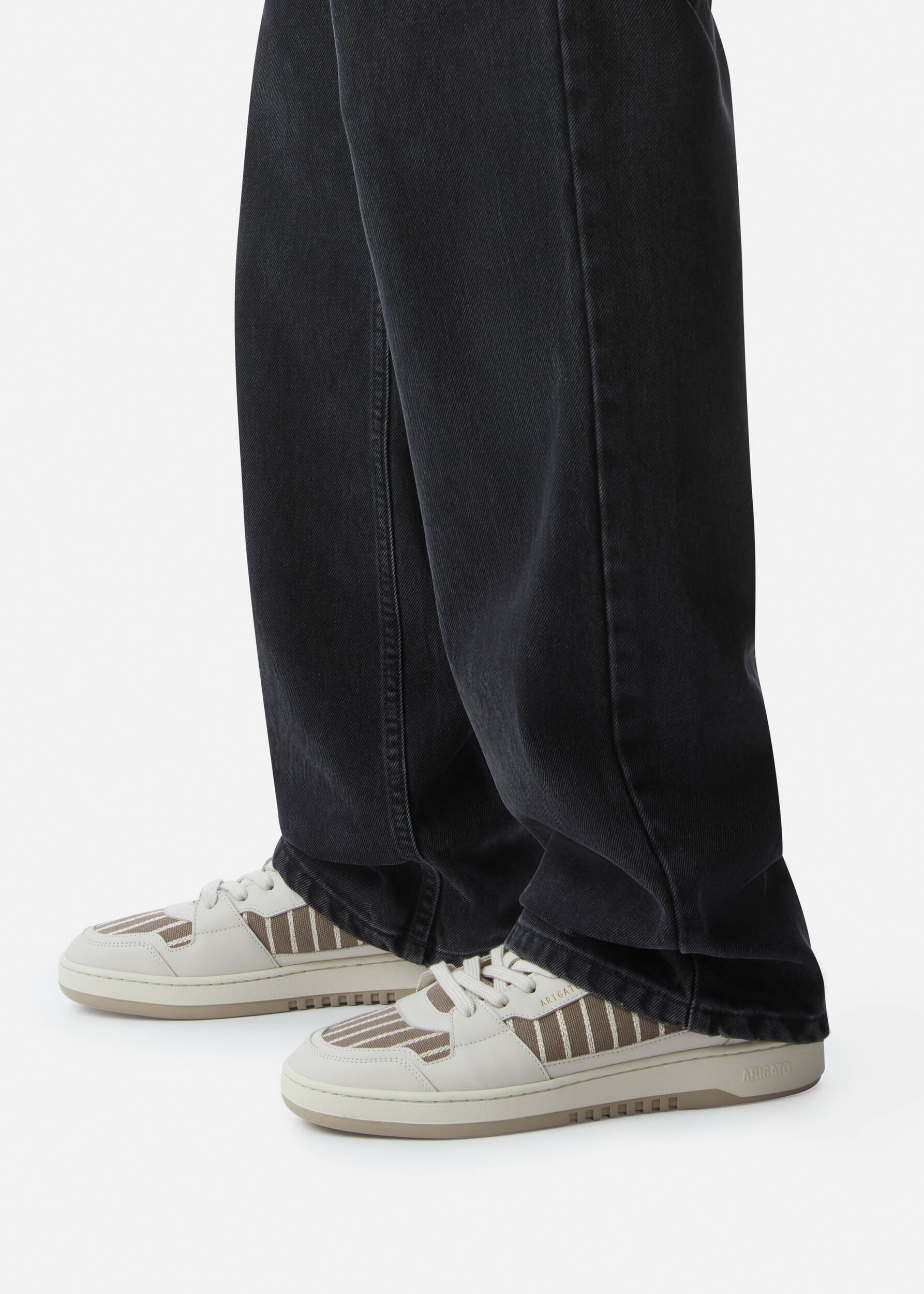 Dice Lo Sneaker