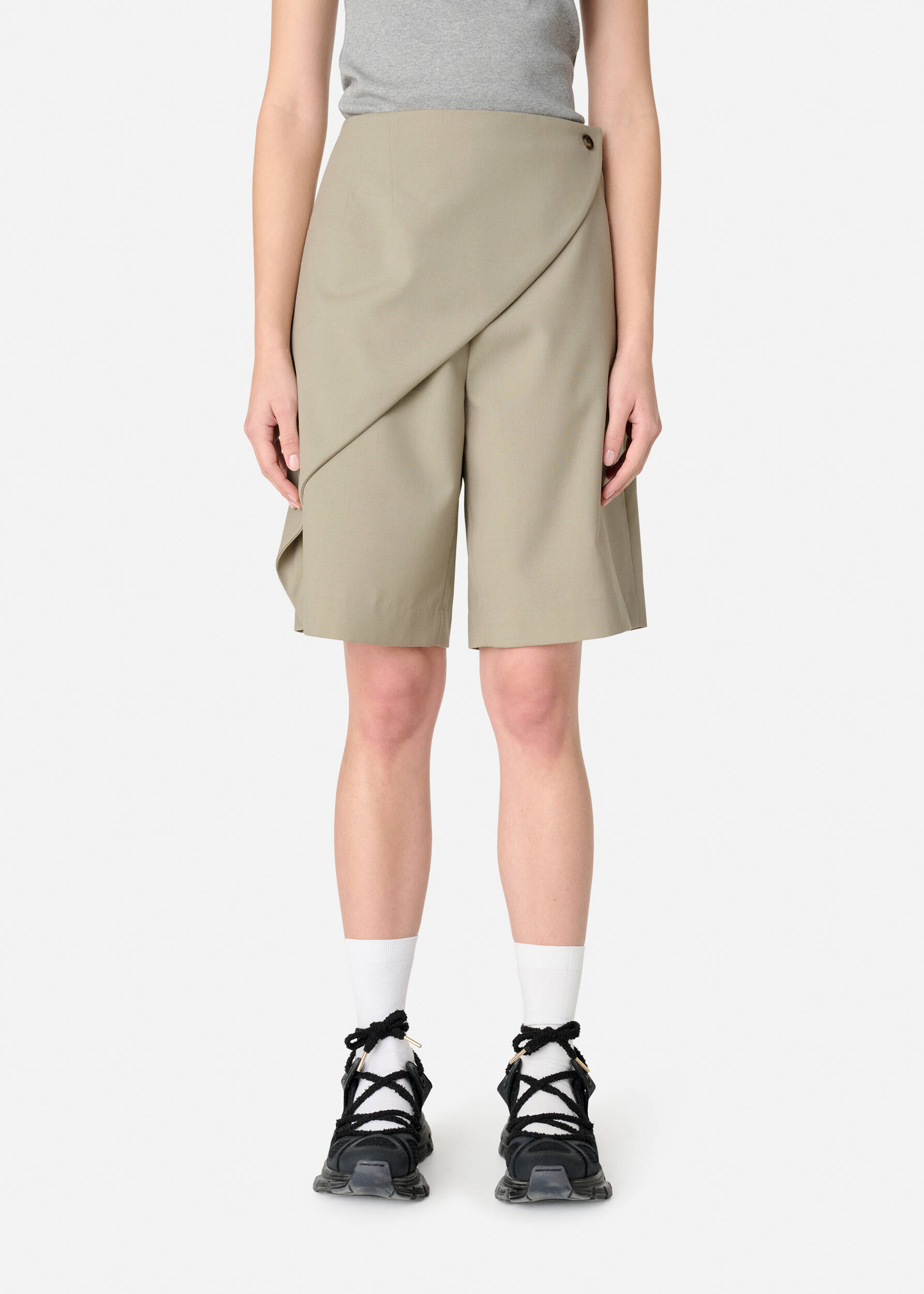 Aria Shorts