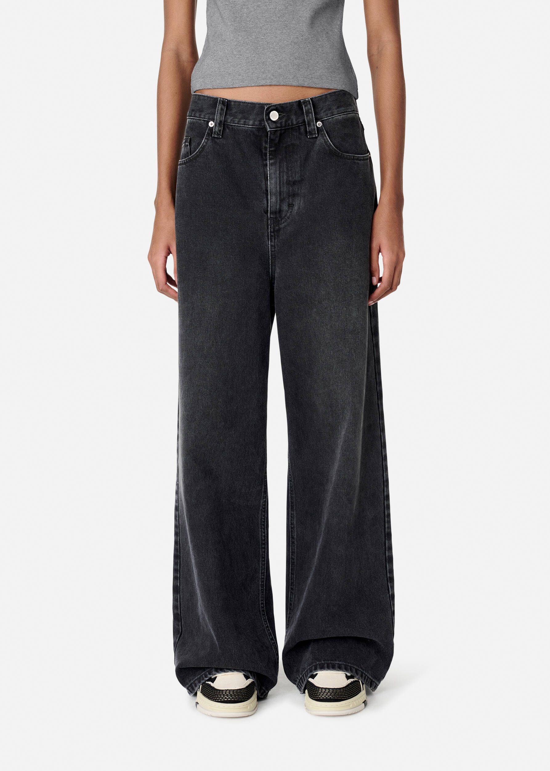 Clara Wide-Leg Jeans