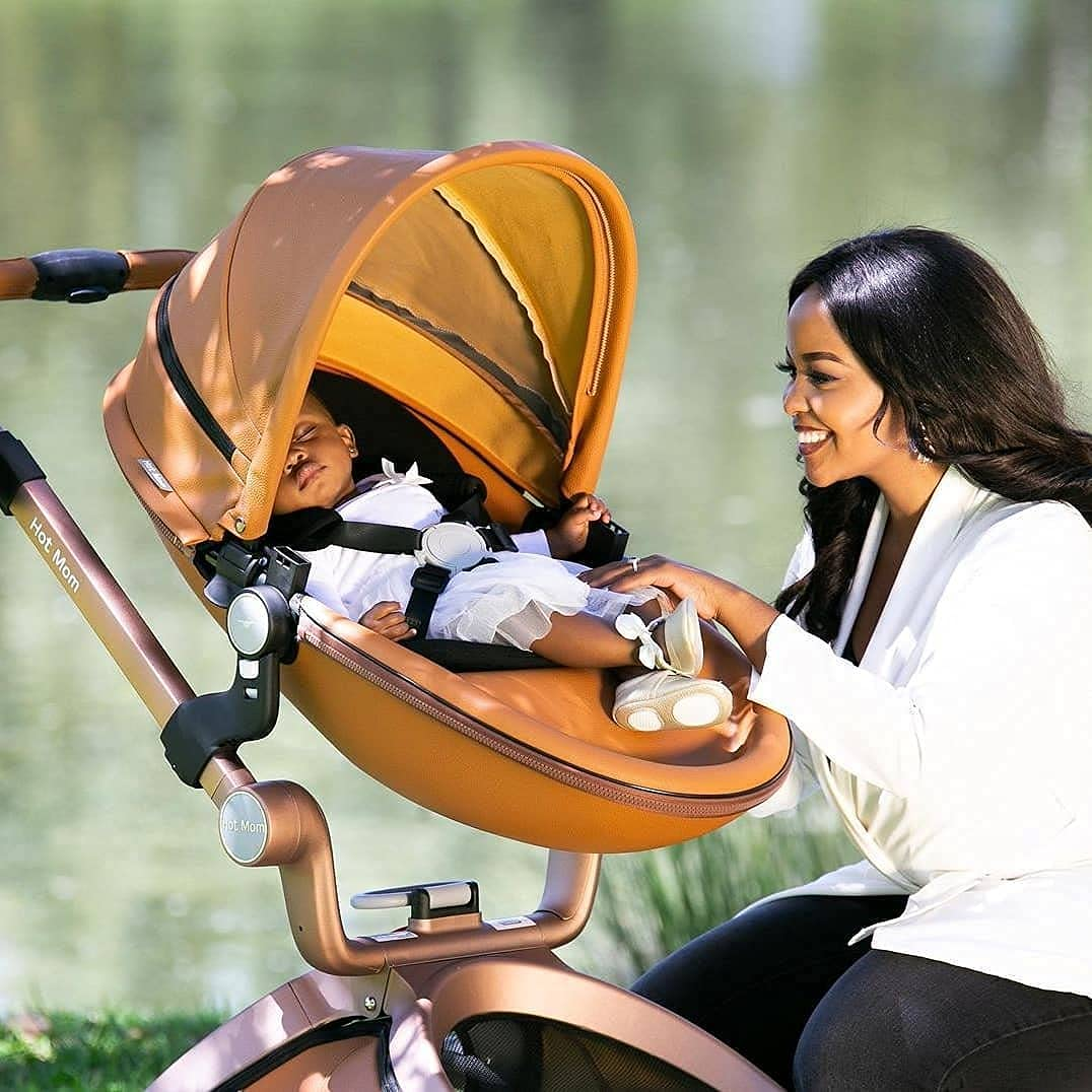 Hot Mom Baby Stroller: Baby Carriage with Adjustable Seat Height Angle and Four-Wheel Shock Absorption,Reversible,High Landscape and Fashional Pram