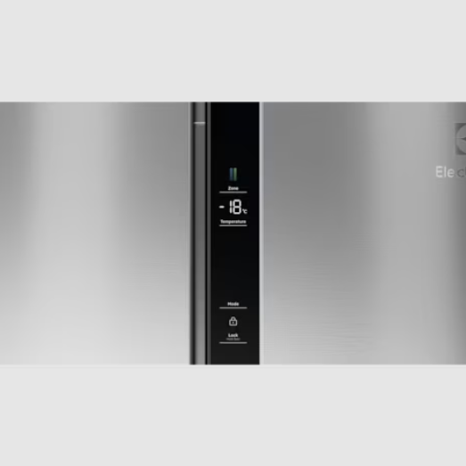 Electrolux 507L 600 Series side by side refrigerator