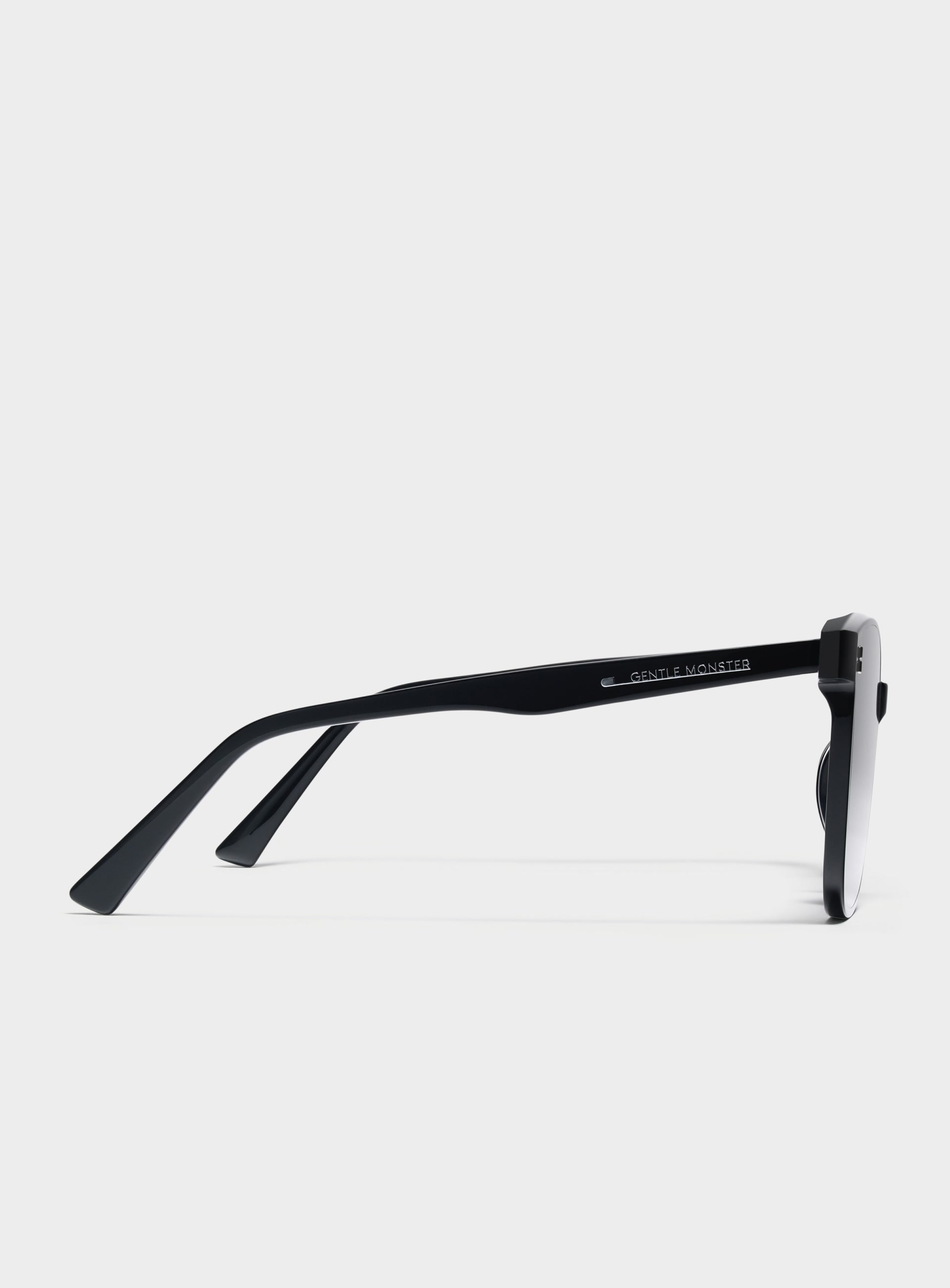 Gentle Monster Frida 01