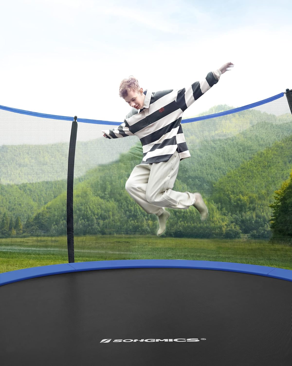 SONGMICS Trampolin Outdoor Ø 427 cm. rundes Gartentrampolin für Kinder mit Sicherheitsnetz. Randabdeckung. Leiter und gepolsterten Stangen