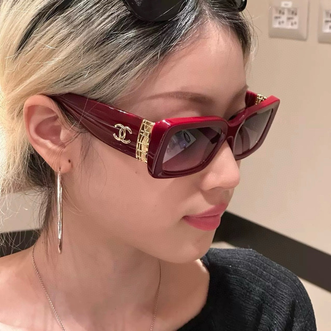 Chanel Rectangle Sunglasses CH5534