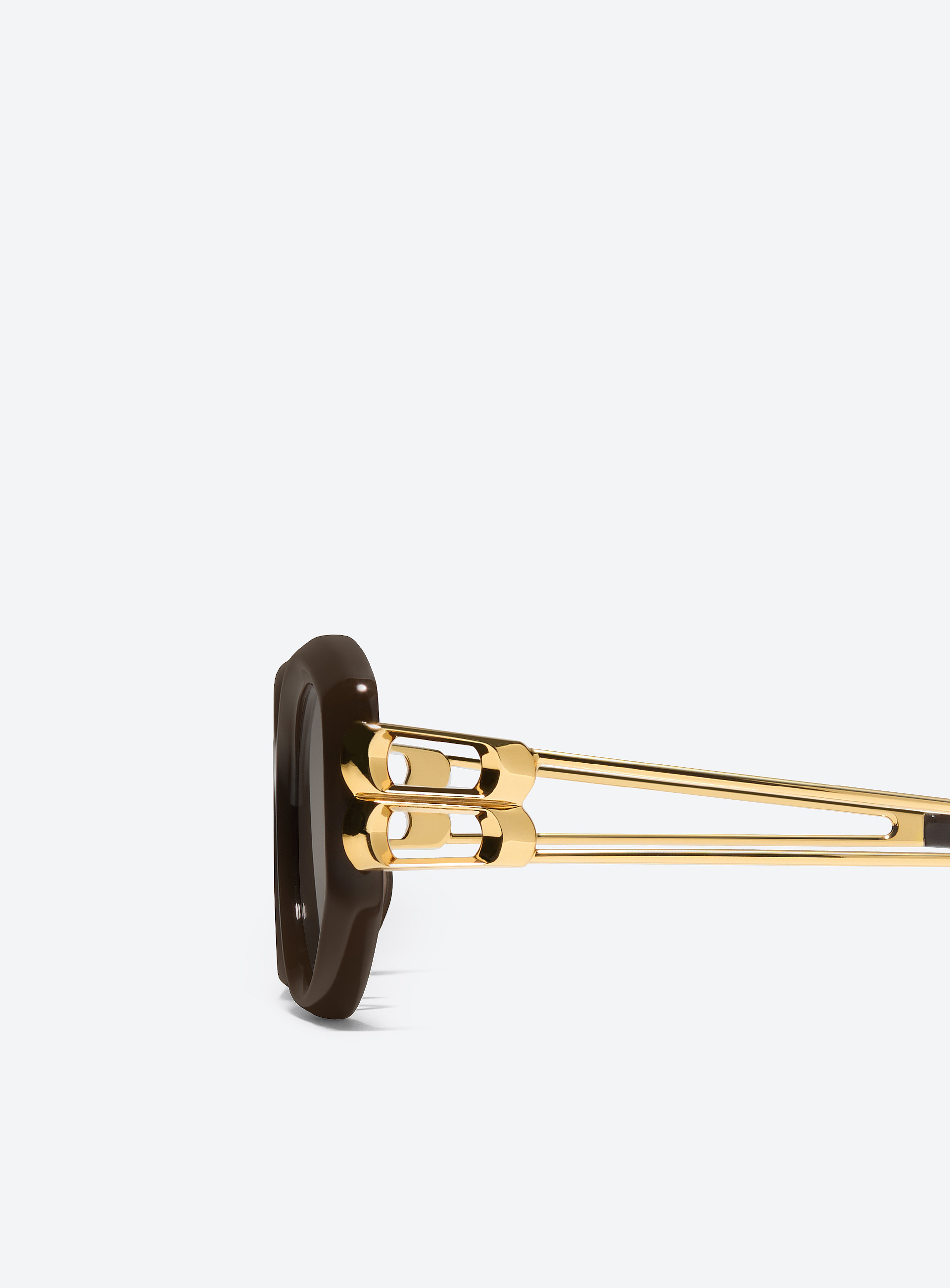 Gentle Monster Solid Loop BR3