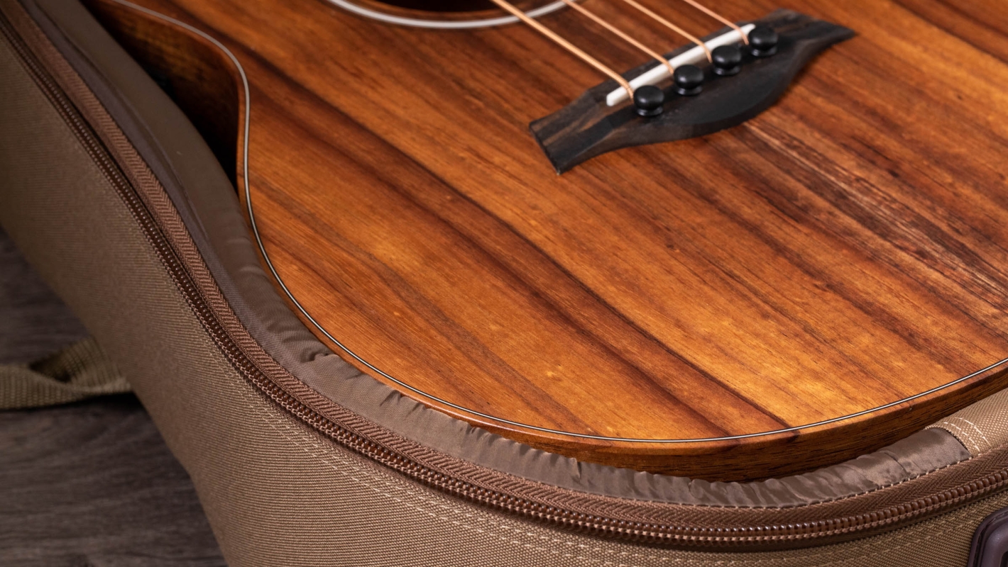 GS Mini-e Koa Bass