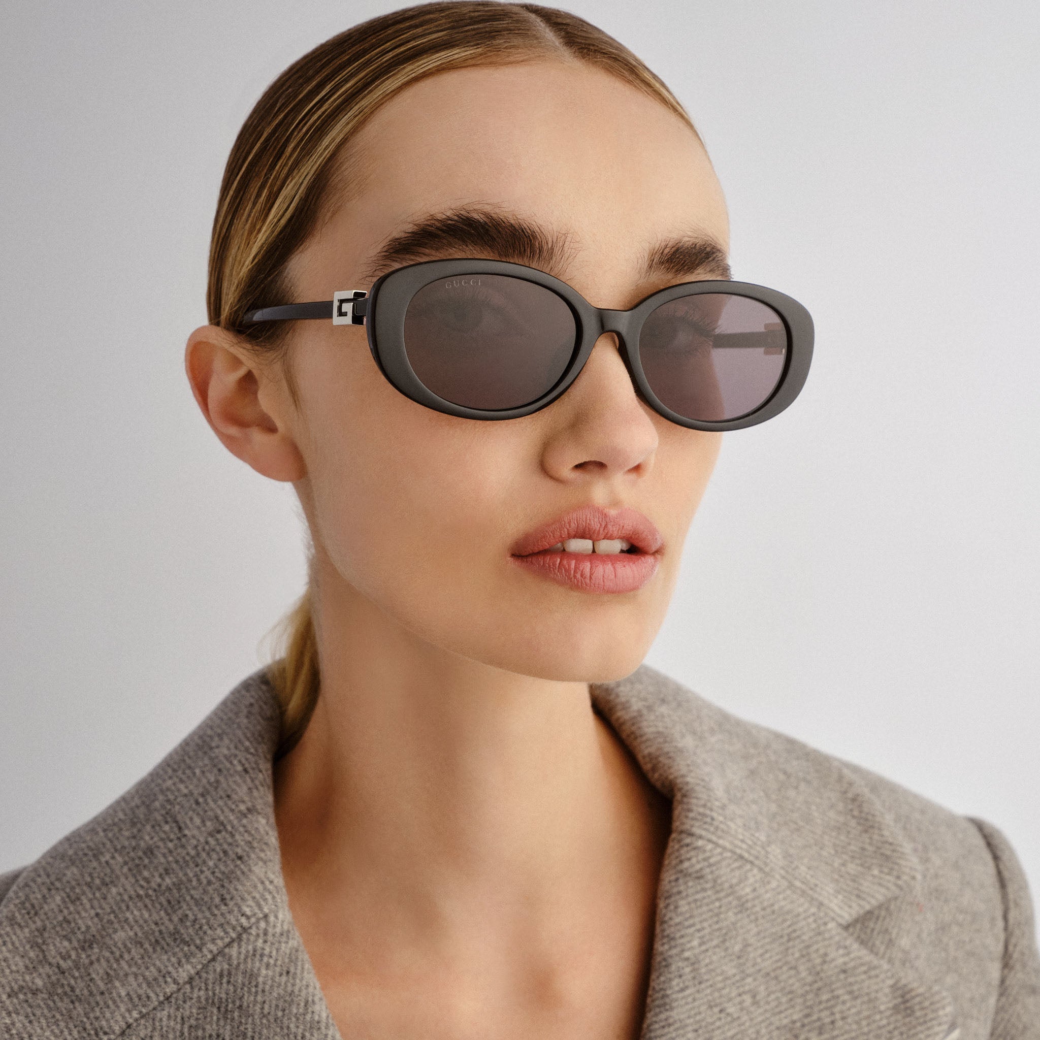 Gucci Women Sunglasses Black Grey Oval GG1684SA 001