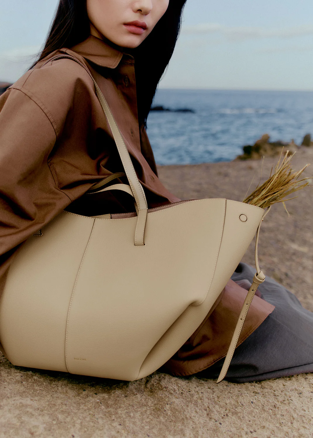 Cyme-Edition Textured Sand