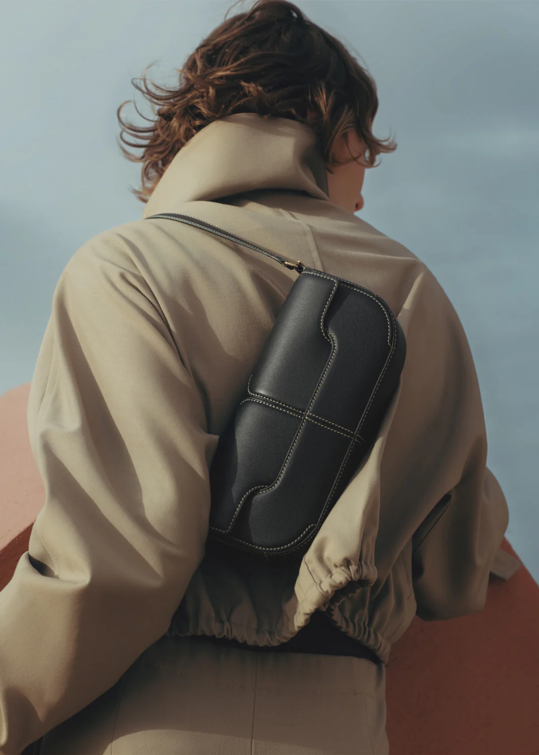 Osmo-Edition Smooth Black with Ecru Stitching