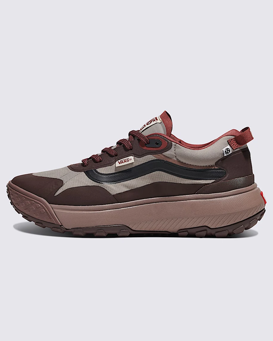 Crosspath Shoe