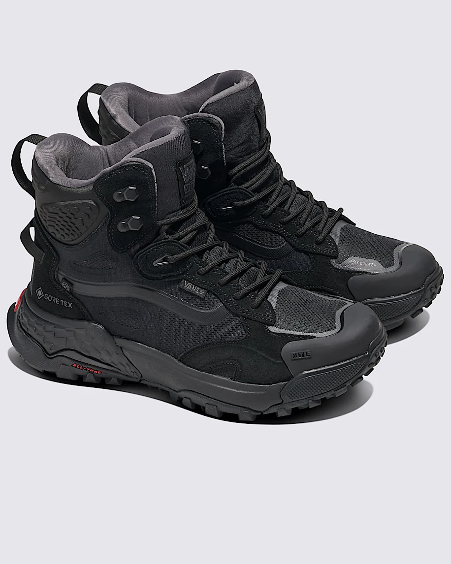 Crestline GORE-TEX Shoe